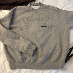 Essentials crew neck